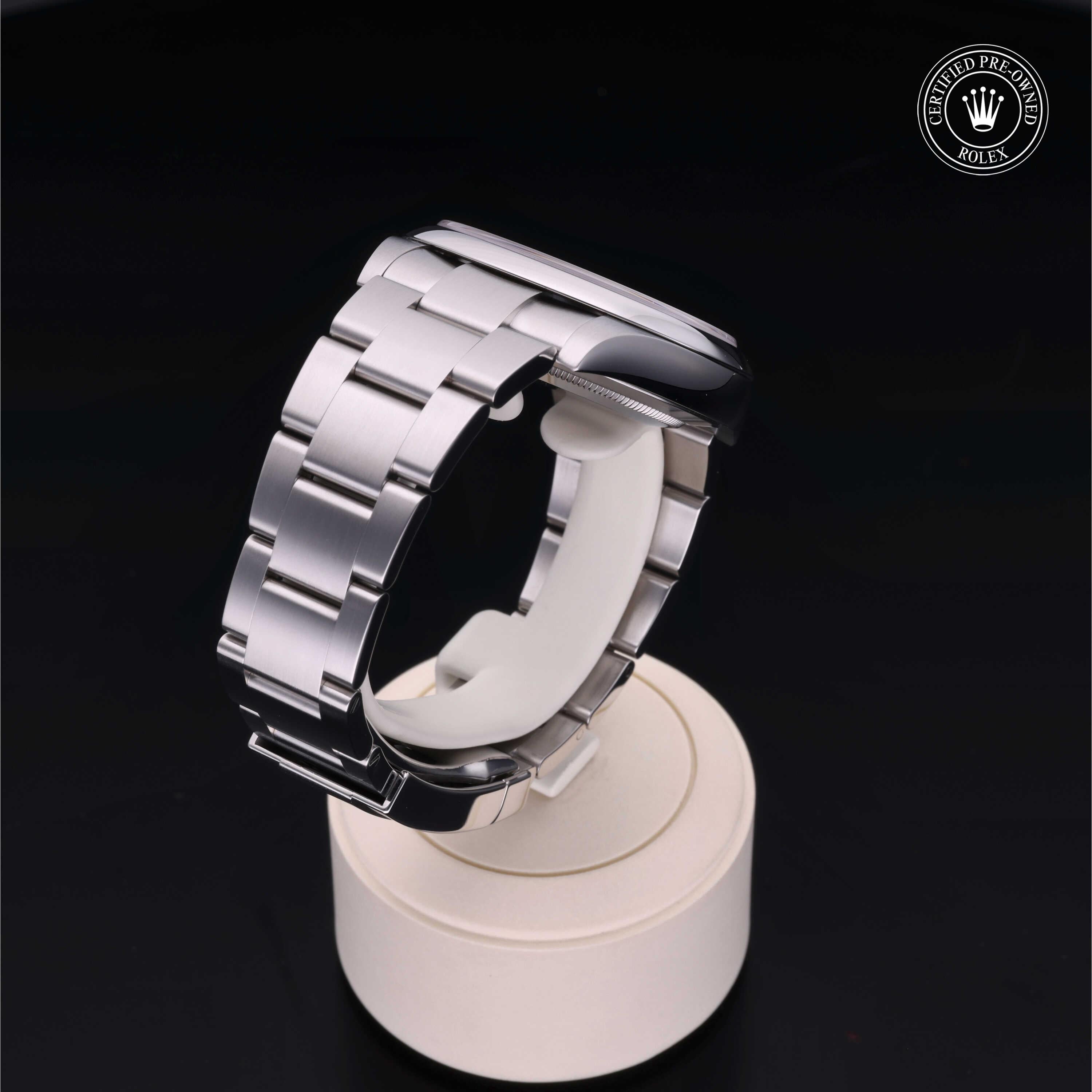 Rolex Oyster Perpetual 41 - 360° view