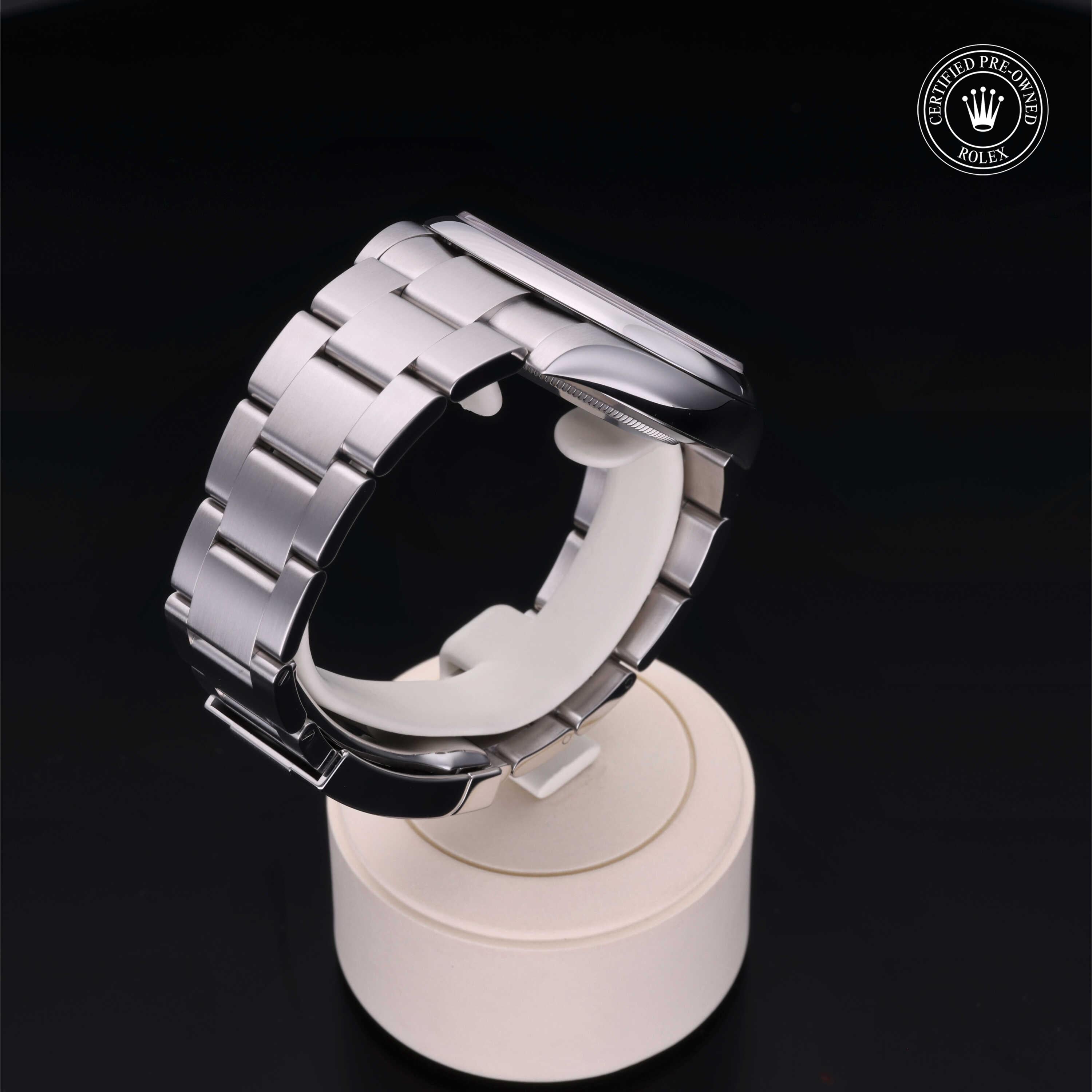 Rolex Oyster Perpetual 41 - 360° view