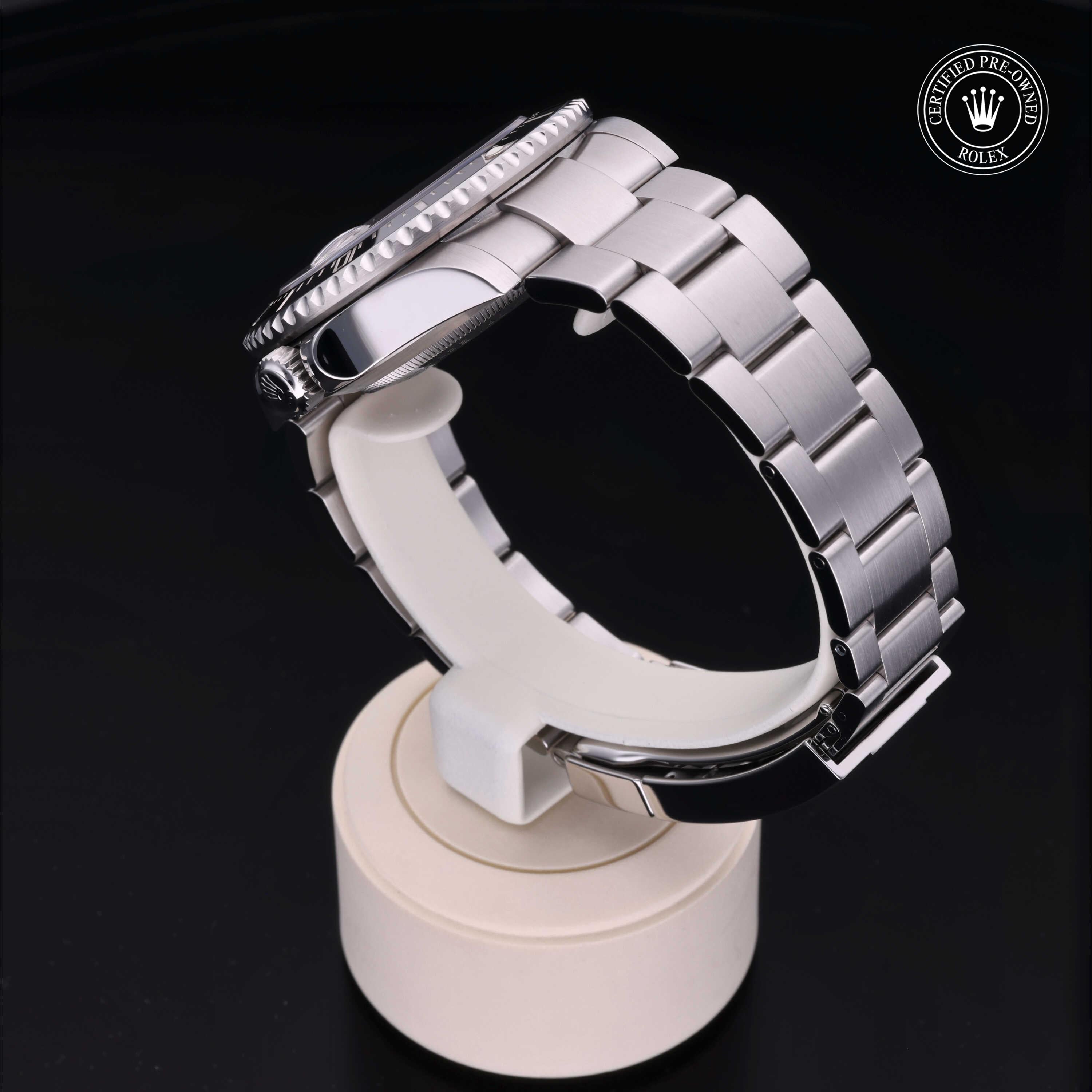 Rolex Sea-Dweller 43 - 360° view