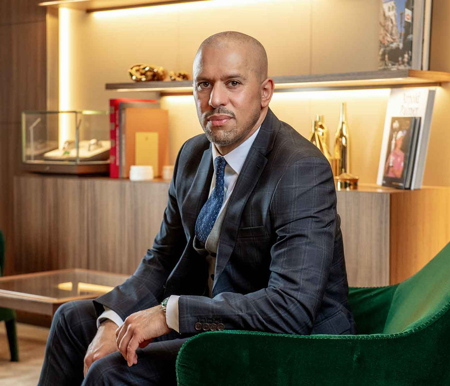 SHOWROOM MANAGER: KARL