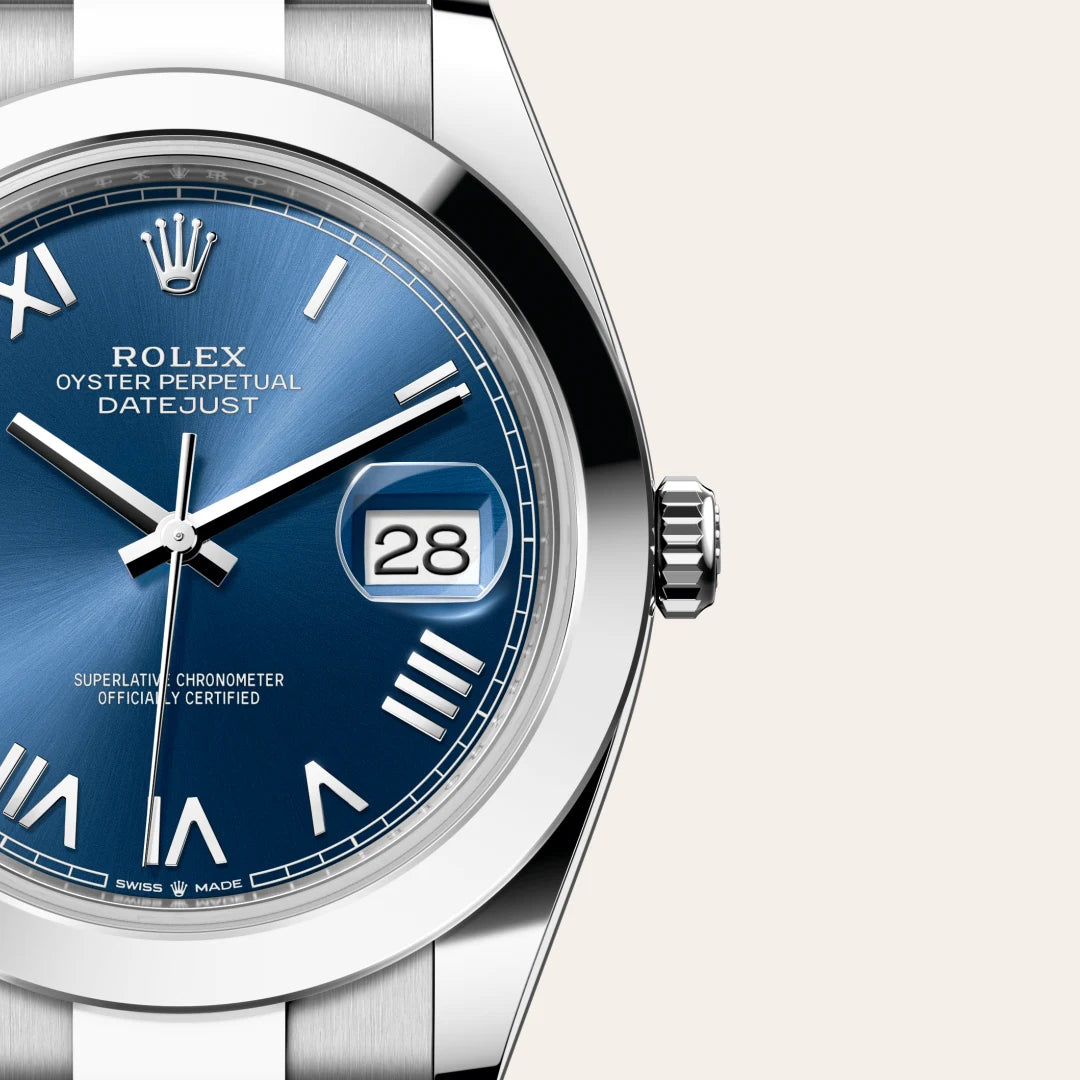 Rolex Datejust 41 in Oystersteel with a Bright blue dial, Smooth bezel, Oyster, three-piece solid links bracelet