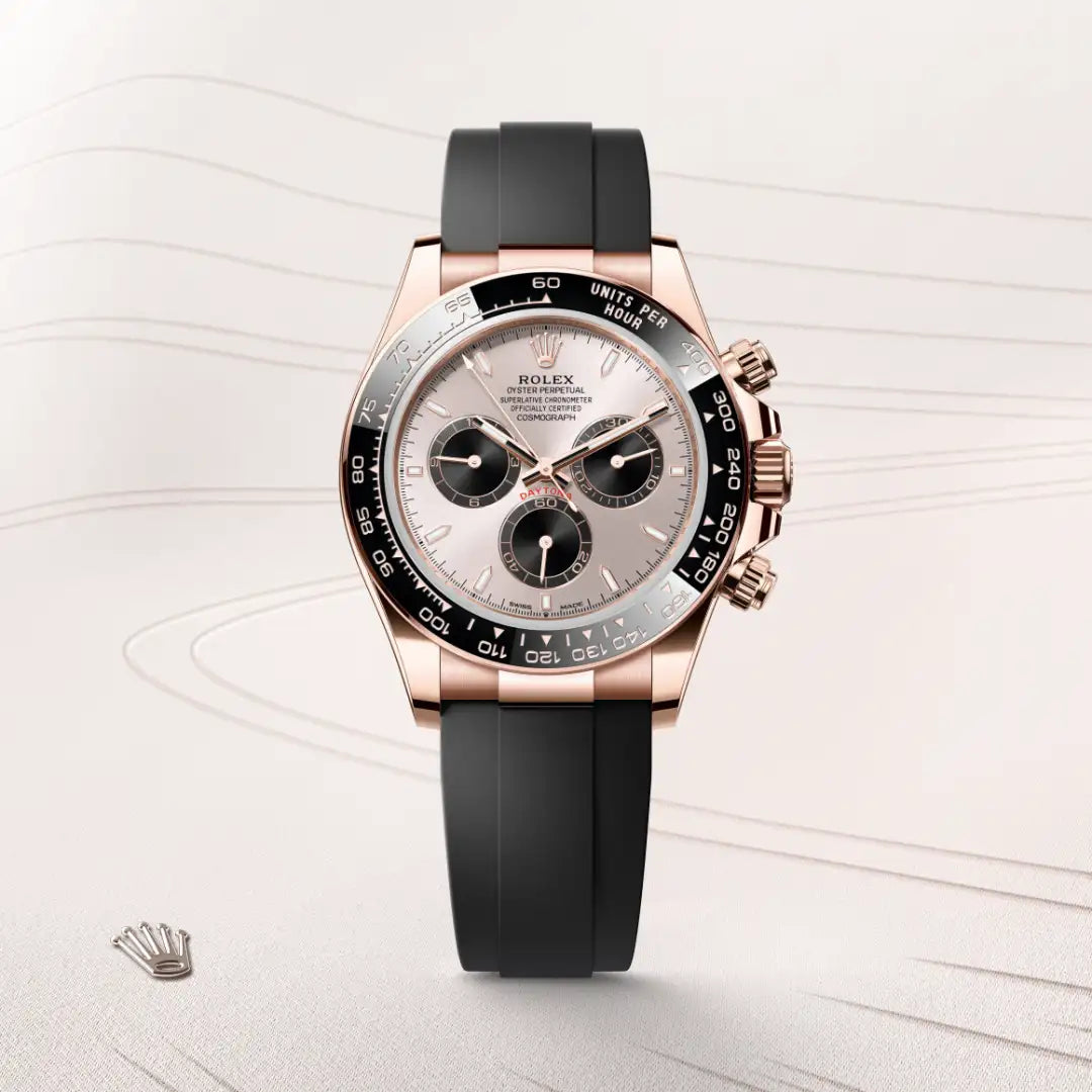 Rolex Cosmograph Daytona in 18 ct Everose gold with a Sundust and bright black dial, Black monobloc Cerachrom bezel in ceramic with moulded tachymetric scale bezel, Oysterflex bracelet
