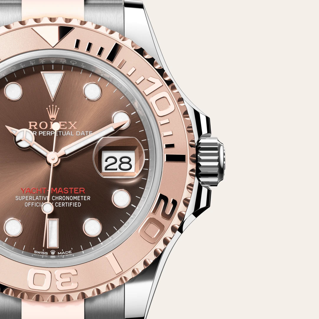 Rolex Yacht-Master 40 in Everose Rolesor - combination of Oystersteel and Everose gold with a Chocolate dial, Everose gold bidirectional rotatable 60-minute graduated with raised numerals bezel, Oyster, three-piece solid links bracelet