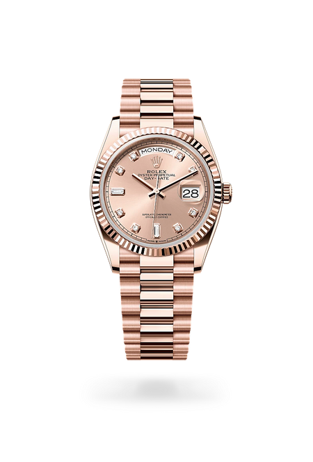 Rolex Day-Date 36 in 18 ct Everose gold with a Rosé-colour set with diamonds dial, Fluted bezel, President, semi-circular three-piece links bracelet