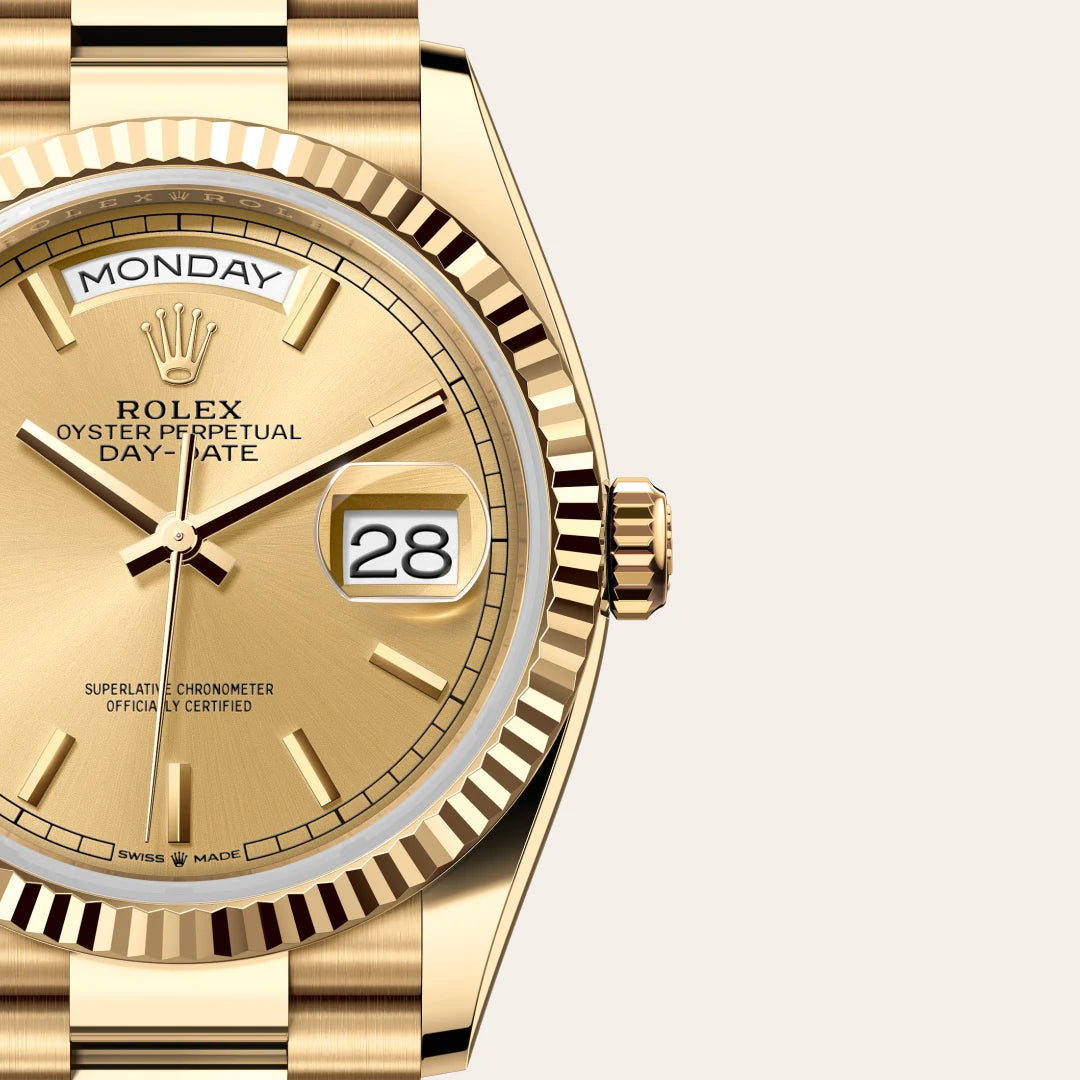 Rolex Day-Date 36 in 18 ct yellow gold with a Champagne-colour dial, Fluted bezel, President, semi-circular three-piece links bracelet