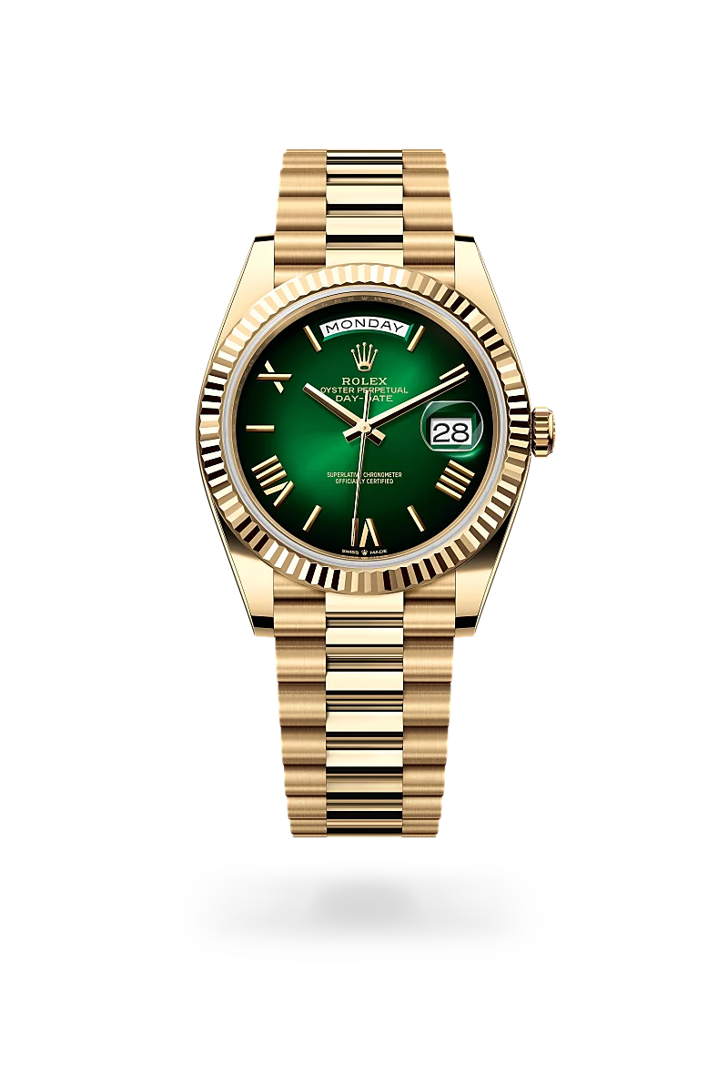 Rolex Day-Date 40 in 18 ct yellow gold with a Green ombré dial, Fluted bezel, President, semi-circular three-piece links bracelet