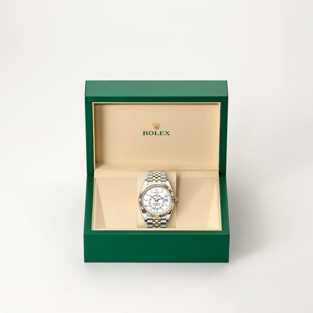Rolex Sky-Dweller in Yellow Rolesor - combination of Oystersteel and yellow gold with a Intense white dial, Fluted, bidirectional rotatable Rolex Ring Command bezel, Jubilee, five-piece links bracelet