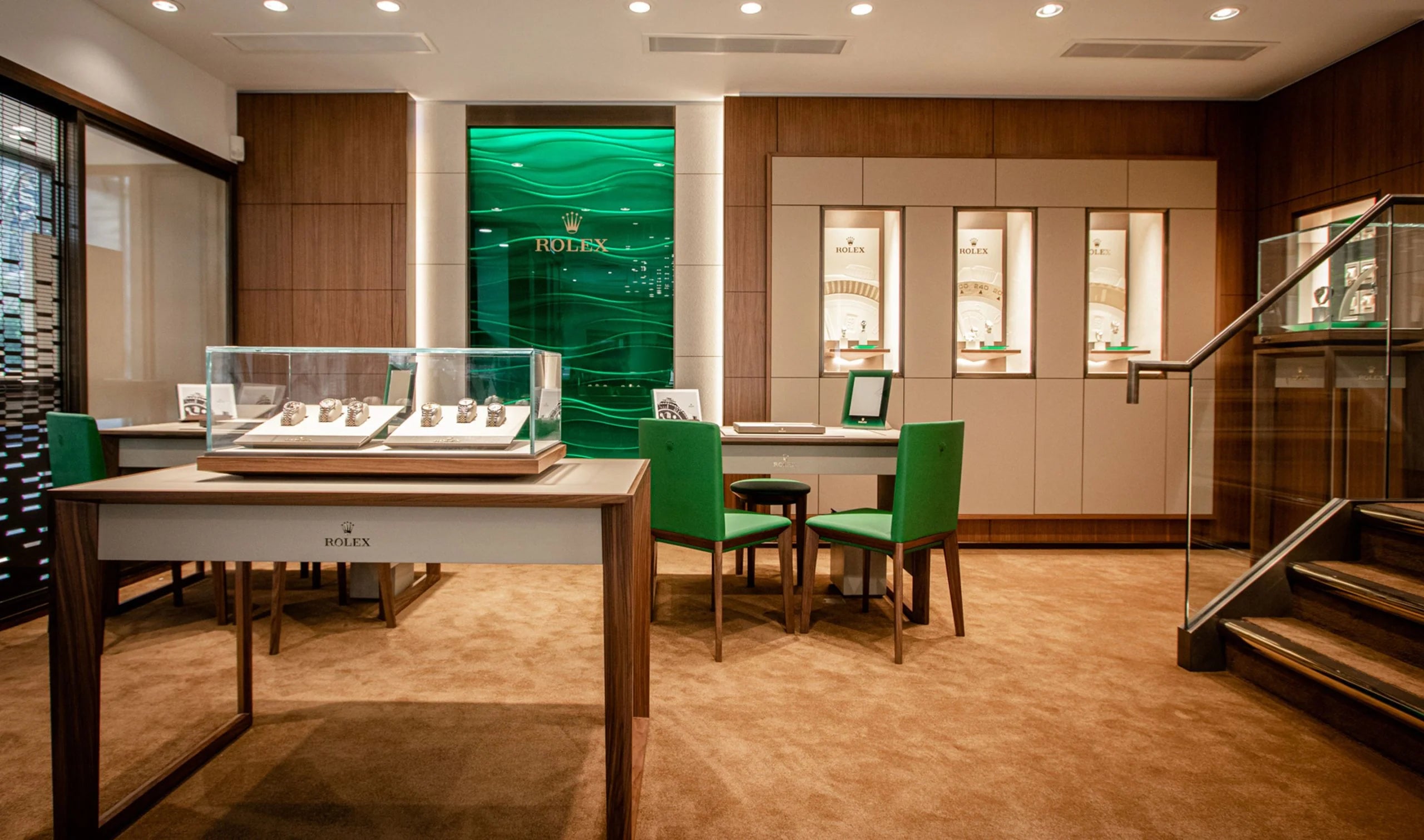 Rolex Contact Store