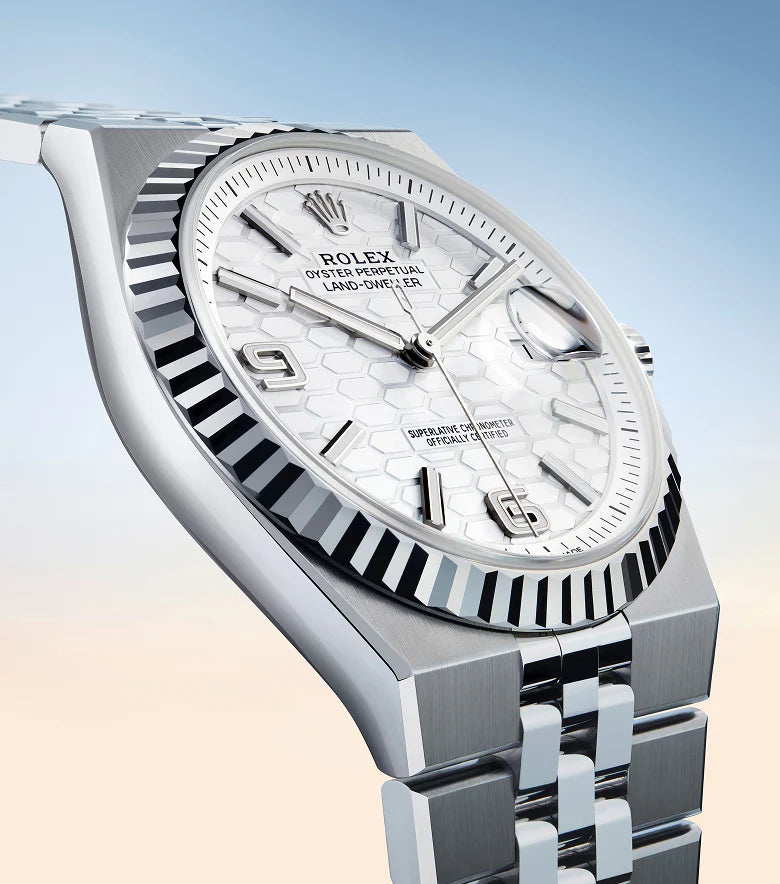 Honeycomb motif dial